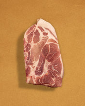 Load image into Gallery viewer, Quarter Hog Box