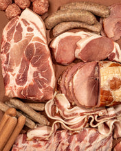 Load image into Gallery viewer, Quarter Hog Box